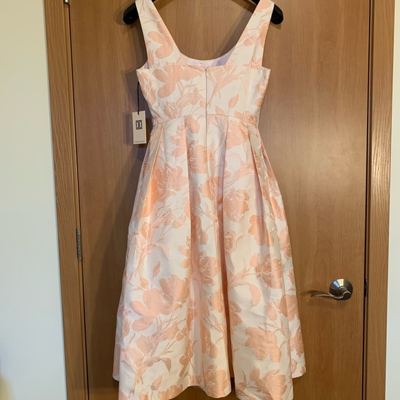 Ivanka Trump floral midi dress, size 2 - Picture 3 of 6